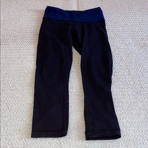 Lululemon black cropped leggings